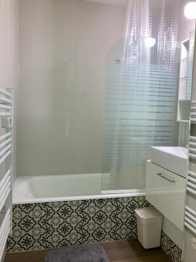Le Studio Victoria II -Mon Desert Village -27M2 น็องซี ภายนอก รูปภาพ